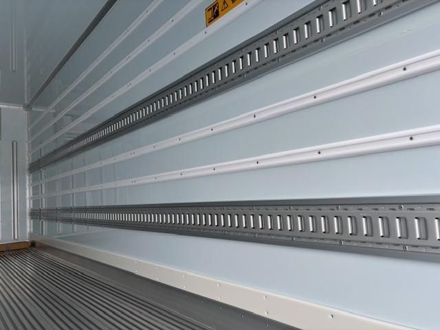 MITSUBISHI FUSOU FIGHTER 2025