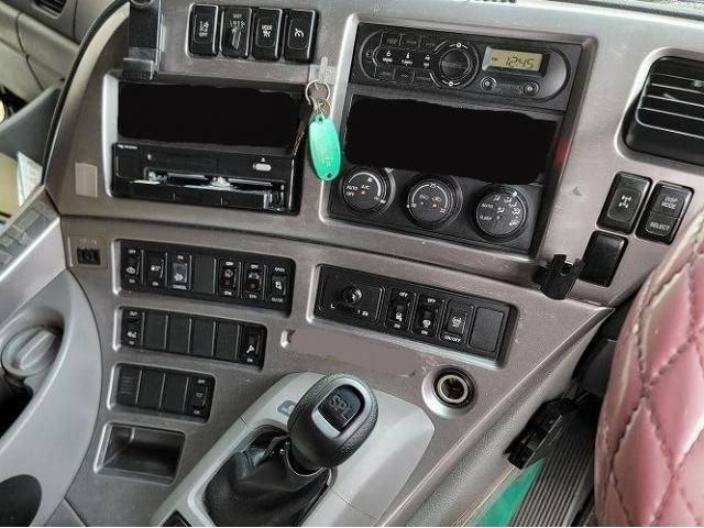 NISSAN DIESEL Quon 2015