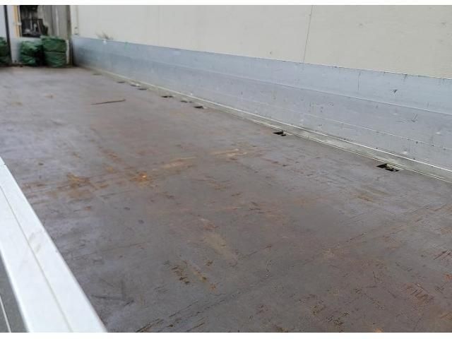 NISSAN DIESEL Quon 2015