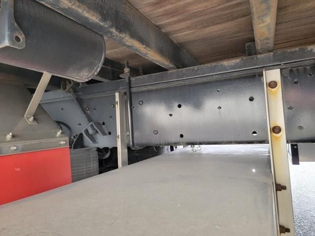 NISSAN DIESEL Quon 2015