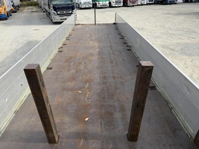 NISSAN DIESEL Quon 2015