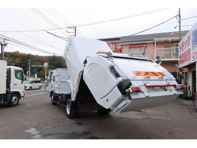ISUZU ELF 2014