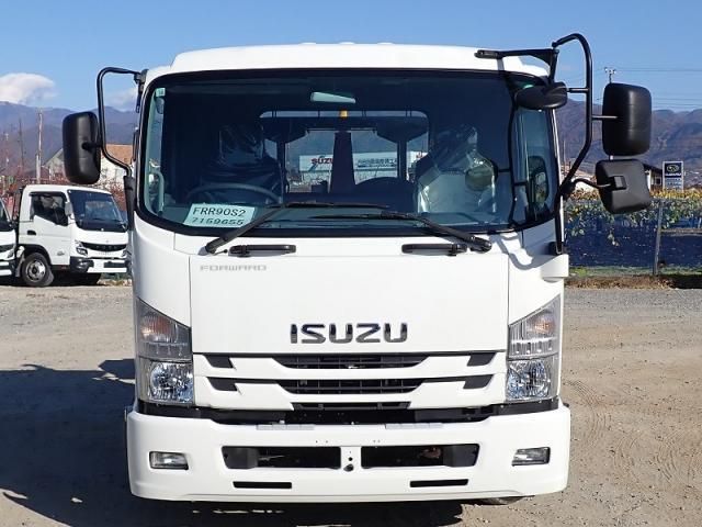 ISUZU FORWARD 2020