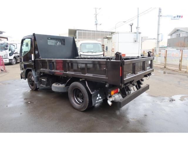 MITSUBISHI CANTER 2022