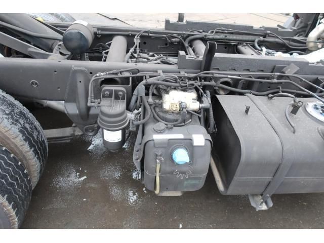 MITSUBISHI CANTER 2022