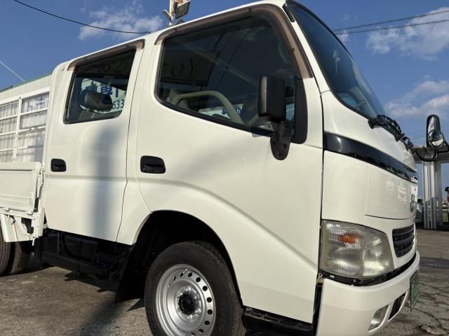 TOYOTA DYNA 2004