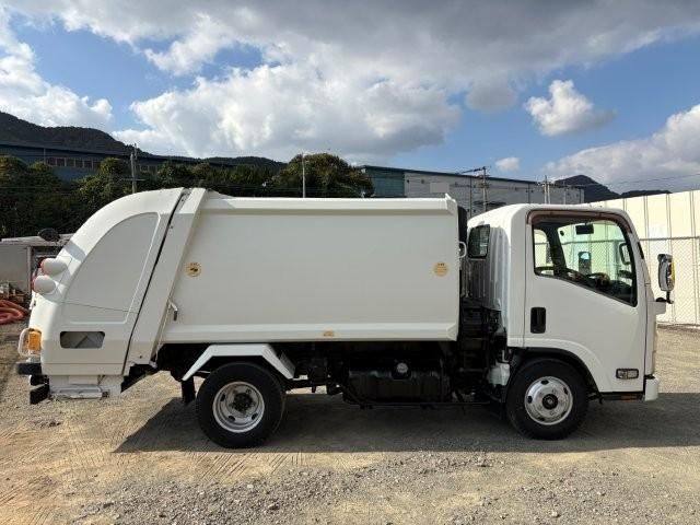 ISUZU ELF 2016