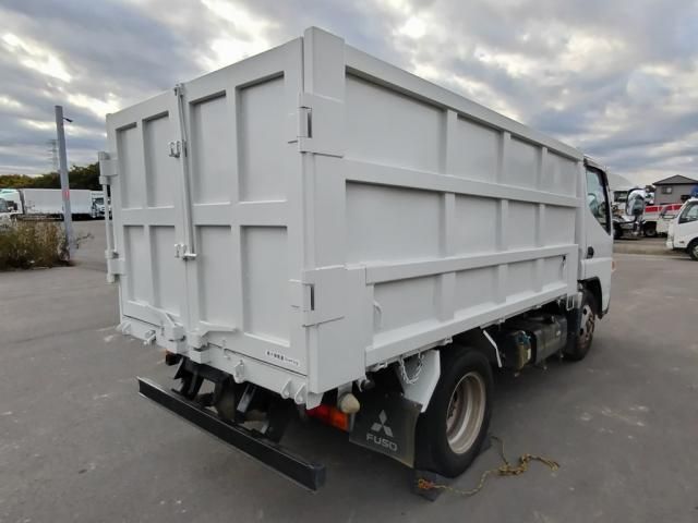 MITSUBISHI CANTER 2017