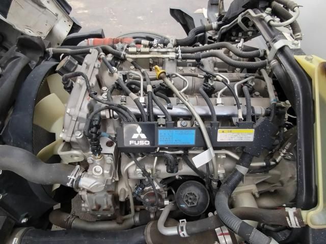 MITSUBISHI CANTER 2017