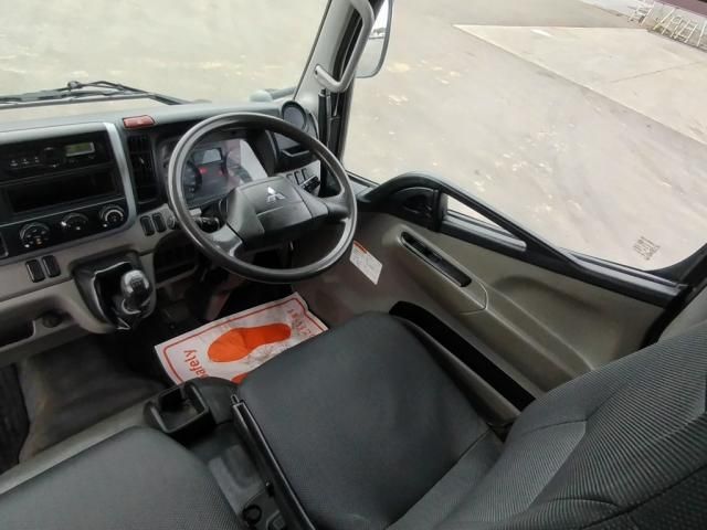 MITSUBISHI CANTER 2017