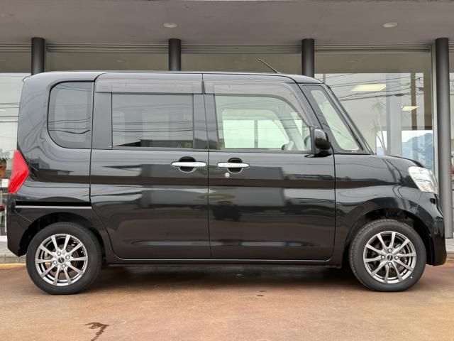 DAIHATSU TANTO 4WD 2016