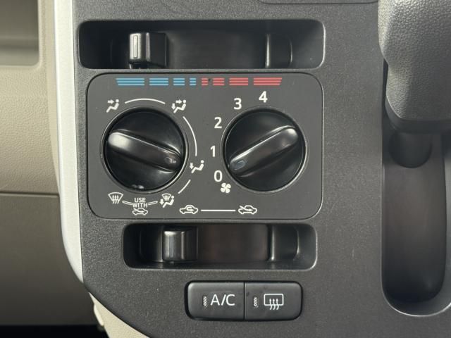 DAIHATSU TANTO 4WD 2016