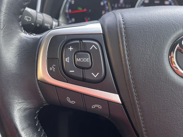 TOYOTA HARRIER 2WD 2016