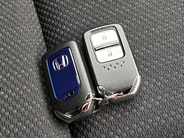 HONDA VEZEL HYBRID 2016