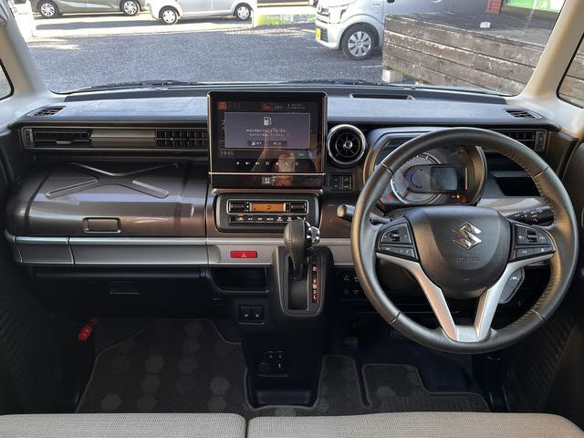 SUZUKI Spacia GEAR 2022