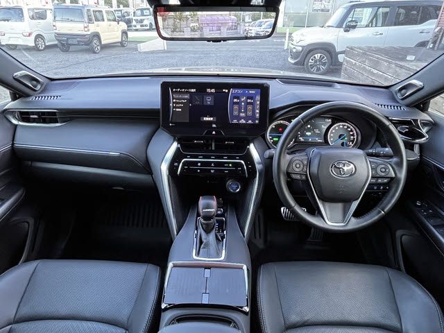 TOYOTA HARRIER HYBRID 2021