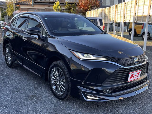 TOYOTA HARRIER HYBRID 2021