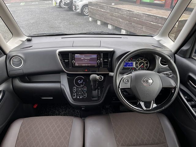 NISSAN DAYZ ROOX 2019