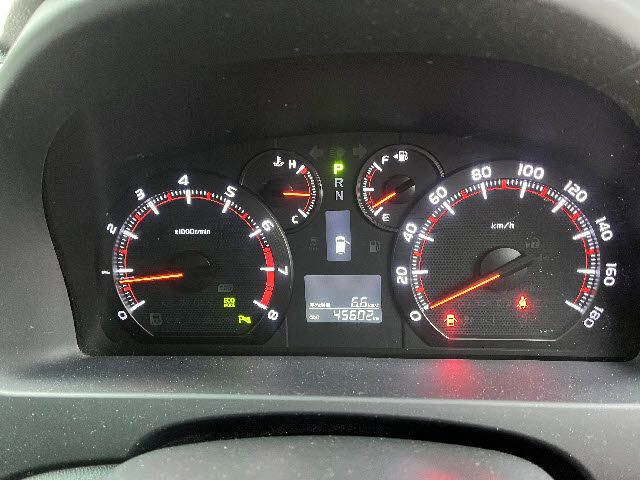 TOYOTA VELLFIRE 2012