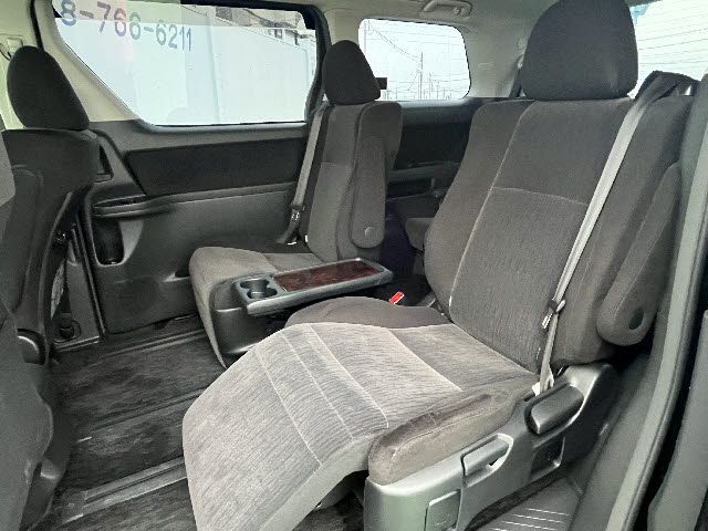 TOYOTA VELLFIRE 2012