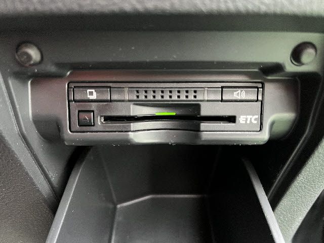 TOYOTA VELLFIRE 2012