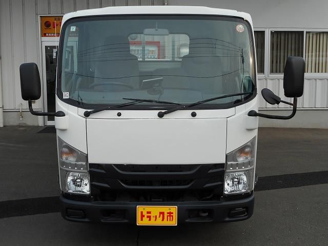 ISUZU ELF 2015