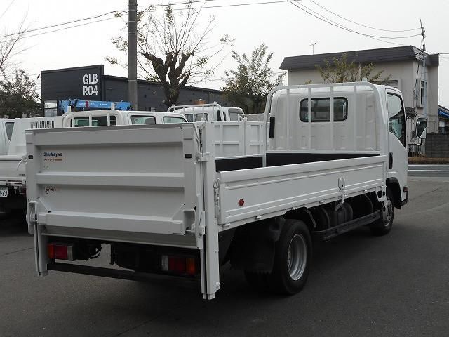 ISUZU ELF 2015