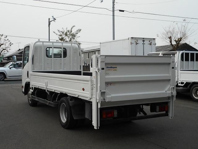 ISUZU ELF 2015