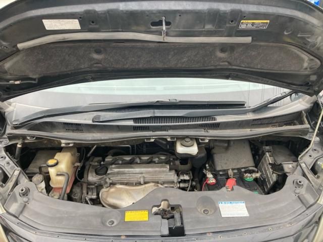 TOYOTA VELLFIRE 2012