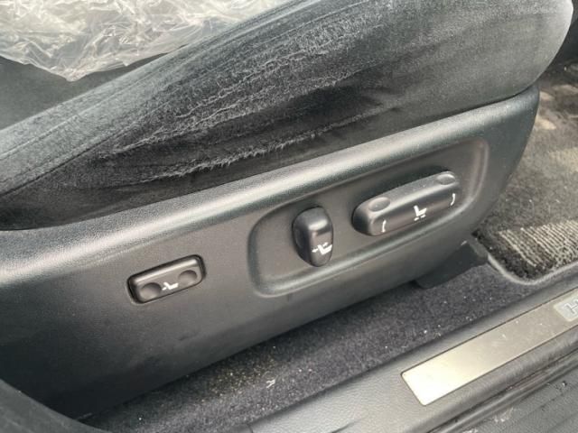 TOYOTA HARRIER 2WD 2006