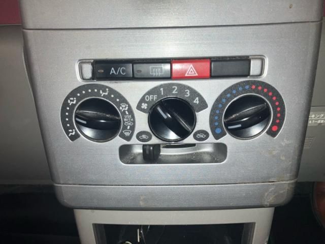 DAIHATSU MOVE CONTE 2010