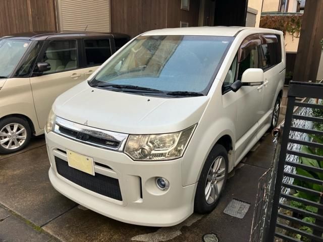 MITSUBISHI DELICA D:5 2WD 2007