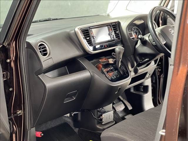 NISSAN DAYZ ROOX 2014