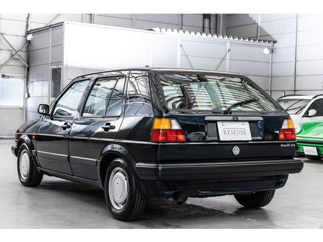 VOLKSWAGEN VOLKSWAGEN GOLF 1990