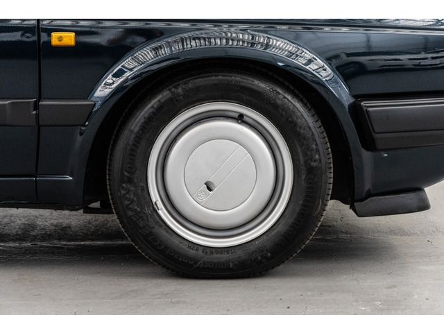 VOLKSWAGEN VOLKSWAGEN GOLF 1990