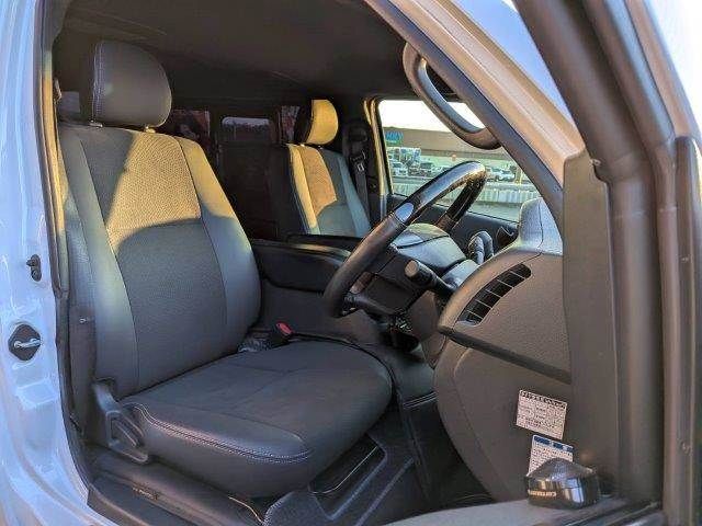 TOYOTA HIACE van 2WD 2021