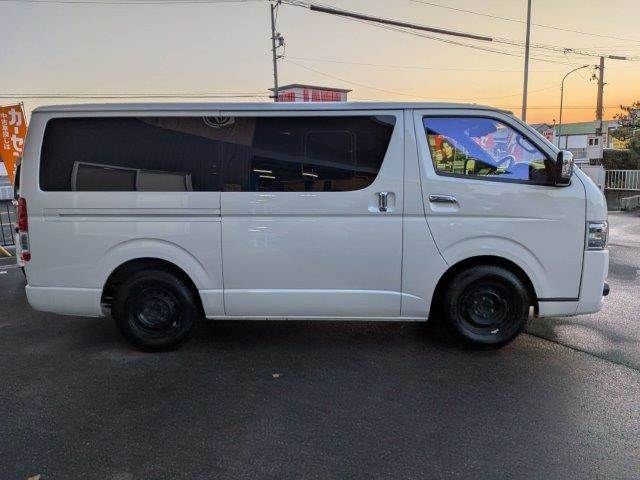 TOYOTA HIACE van 2WD 2021