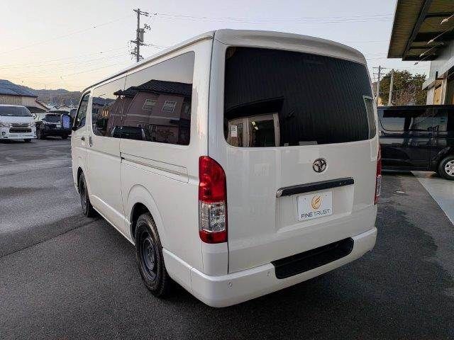 TOYOTA HIACE van 2WD 2021