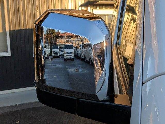 TOYOTA HIACE van 2WD 2021