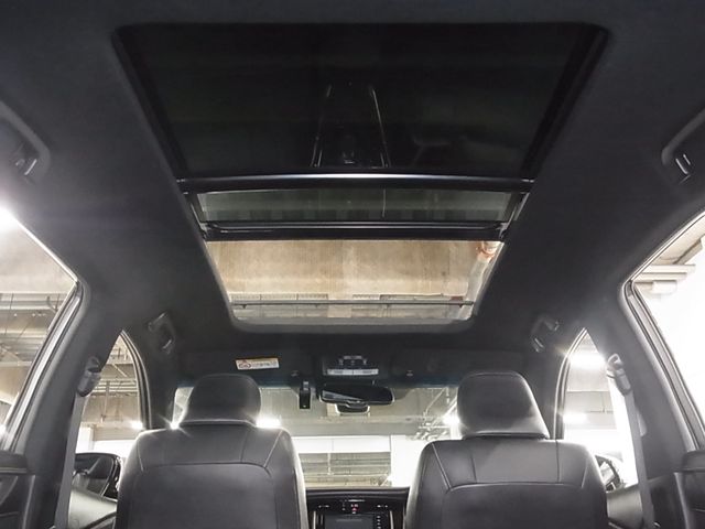 TOYOTA HARRIER 2WD 2018