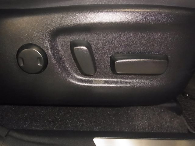 TOYOTA HARRIER 2WD 2018