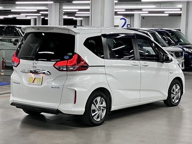 HONDA FREED plus HYBRID 2018