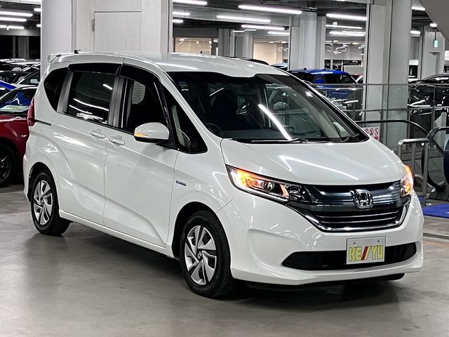 HONDA FREED plus HYBRID 2018