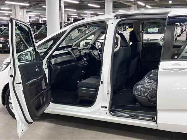 HONDA FREED plus HYBRID 2018