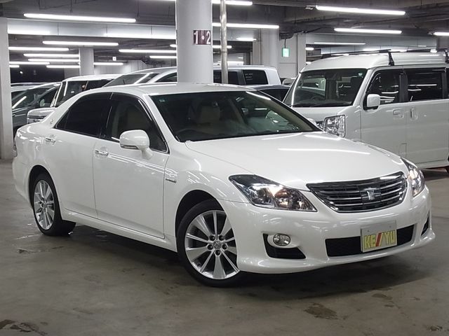 TOYOTA CROWN sedan hybrid 2009