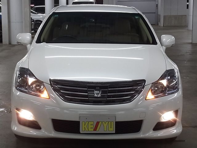 TOYOTA CROWN sedan hybrid 2009