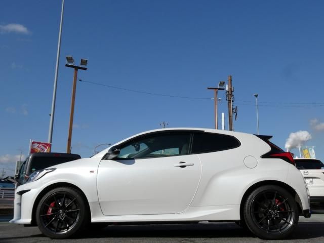 TOYOTA GR YARIS 2021