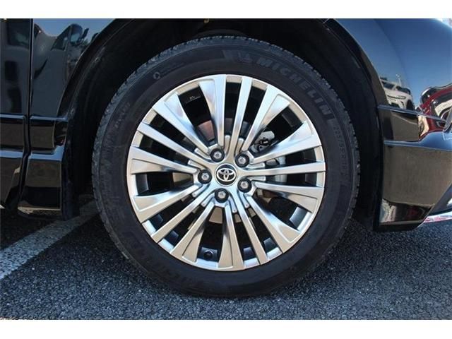 TOYOTA HARRIER HYBRID 2020