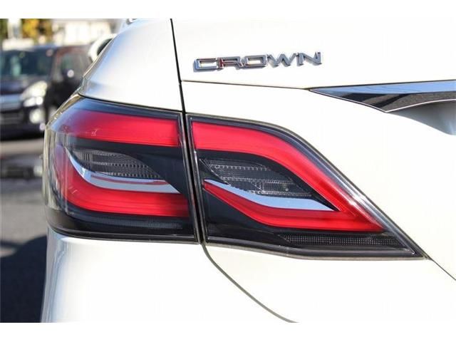 TOYOTA CROWN sedan hybrid 2018