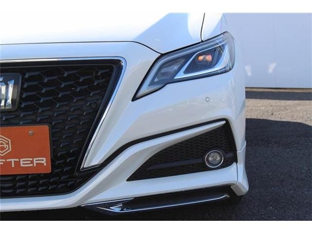 TOYOTA CROWN sedan hybrid 2018